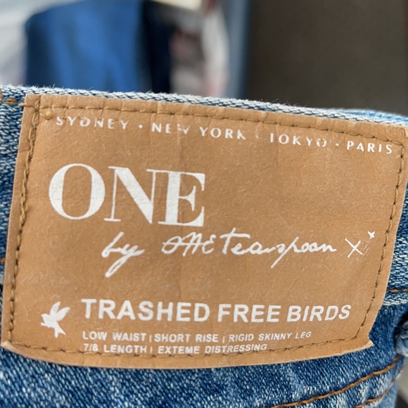 ONE Teaspoon Trashed Free Birds SIZE 26 - Picture 16 of 16